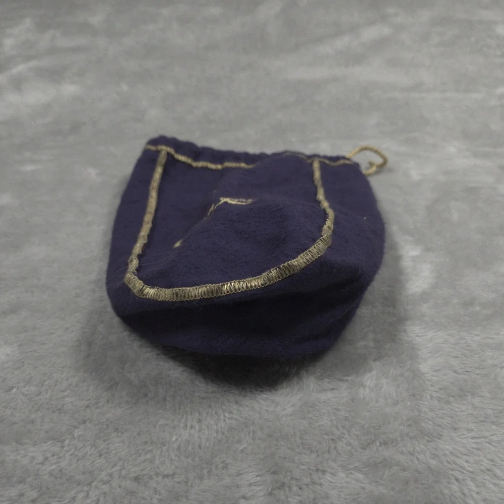 Vintage Crown Royal Bags Lot of 4 Purple Gold Felt Seagrams Drawstring Pouch